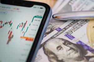Как Добиться Постоянных Прибылей на Форексе